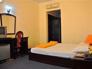 Ha Tien Hotel Exterior photo