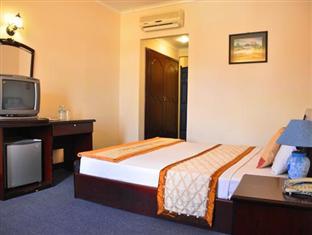 Ha Tien Hotel Exterior photo